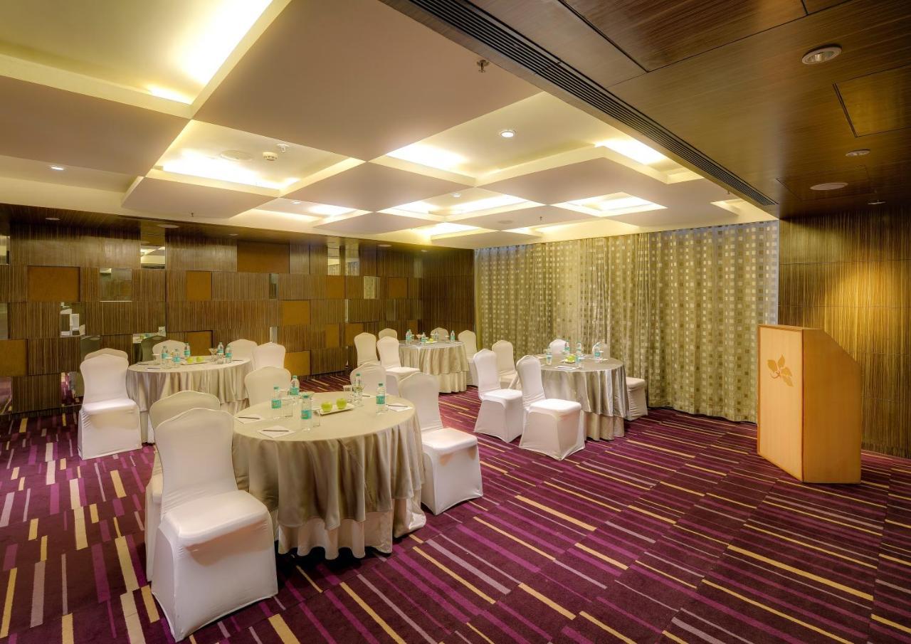 The Pride Hotel, Bangalore Exterior photo